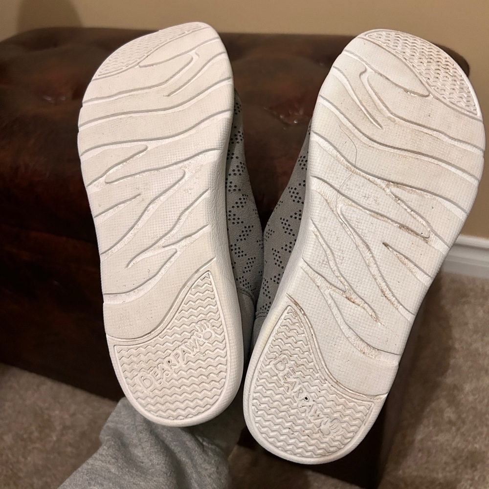 BEARPAW Gracie Lace-Up Sneakers Microsuede size 6 - Picture 8 of 8